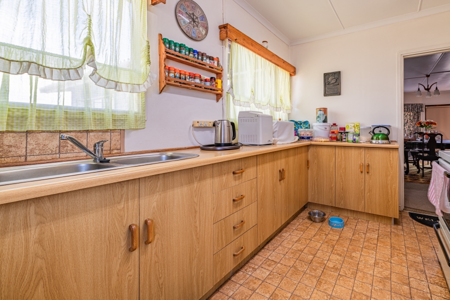 5 Bedroom Property for Sale in Tergniet Western Cape